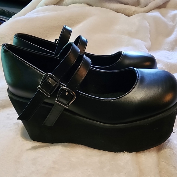 Source Unknown Shoes - Platform Mary Janes Frankenstein wedge platform shoes sz 7 women's